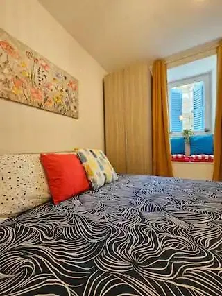 Near Valletta Ferry Two Bedrooms One Living Apartamento *