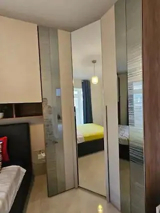 Near Valletta Ferry Two Bedrooms One Living Apartamento Sliema